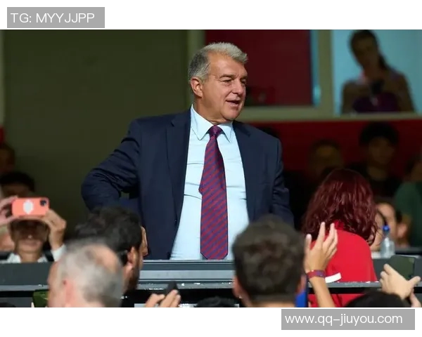 库尔图瓦回应拉波尔塔言论强调球队从未依赖裁判的支持与照顾